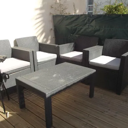 67 Rue Des Manilles